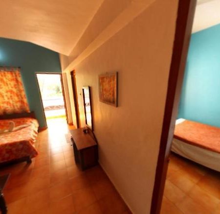 Hotel Germany กาลังกูติ ห้อง รูปภาพ